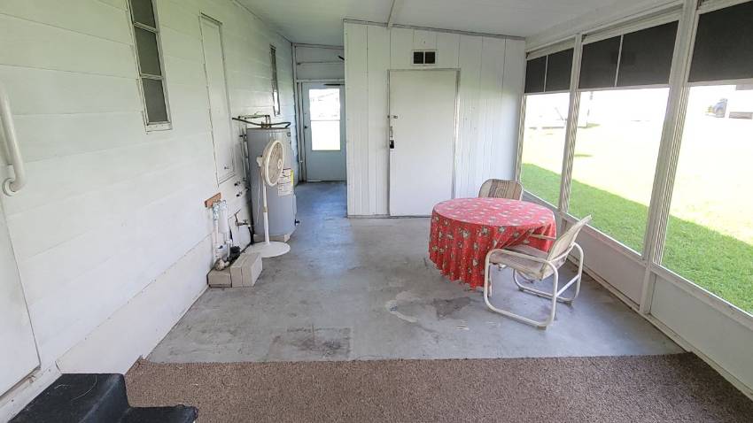 183 Juniper Drive West a Dundee, FL Mobile or Manufactured Home for Sale